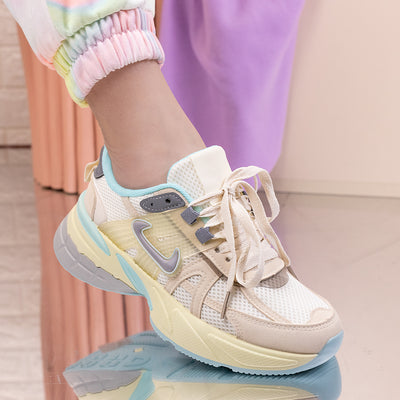 Дамски маратонки Sandrina - Beige