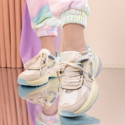 Дамски маратонки Sandrina - Beige