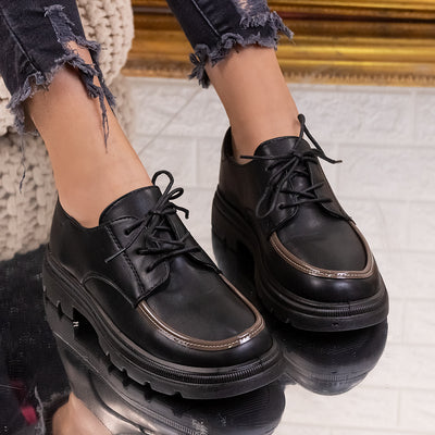 Дамски обувки Zarina - Black