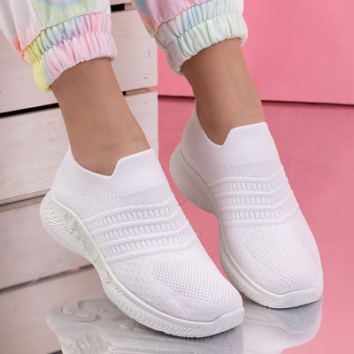 Дамски маратонки Cloe - White