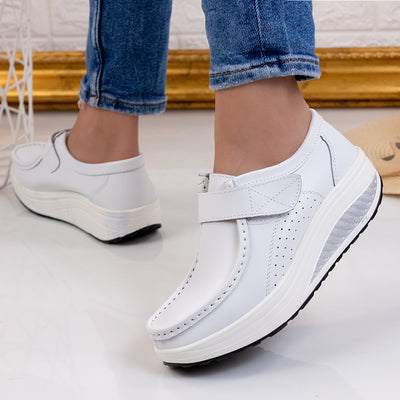 Дамски обувки Penny - White