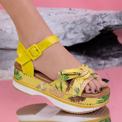 Дамски сандали на платформа Flory  - Yellow