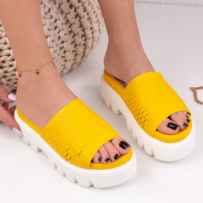 Дамски чехли на платформа Viana - Yellow
