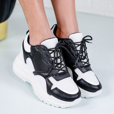 Дамски кецове на платформа Judit - Black