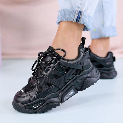 Дамски маратонки Kate - Black