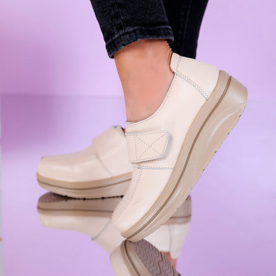 Дамски обувки на платформа Olia - Beige
