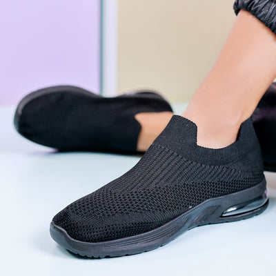 Дамски маратонки Kera - Black