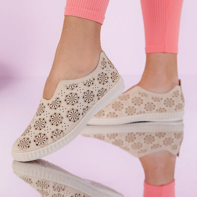 Дамски обувки Clavdia - Beige