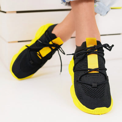 Дамски маратонки Carla - Black/Yellow