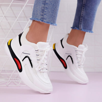 Дамски маратонки Maddy - White