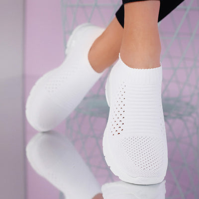 Дамски маратонки Tenida - White