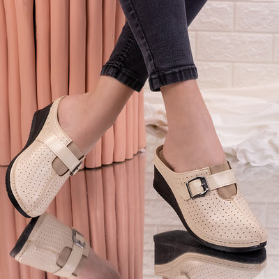 Дамски чехли на платформа Rafaela - Beige