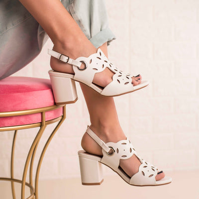 Дамски сандали на ток Luciana - White