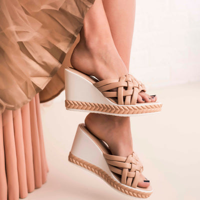 Дамски чехли на платформа Stelia - Beige