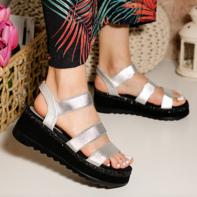 Дамски сандали на платформа Thalisa - Silver