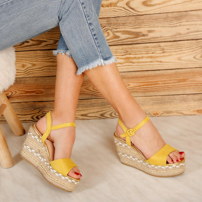 Дамски сандали на платформа Talisa - Yellow