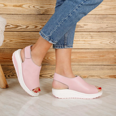 Дамски сандали на платформа Cheri –  Pink