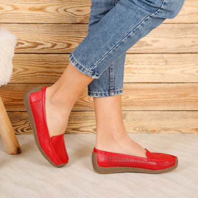 Дамски обувки Cassandra - Red