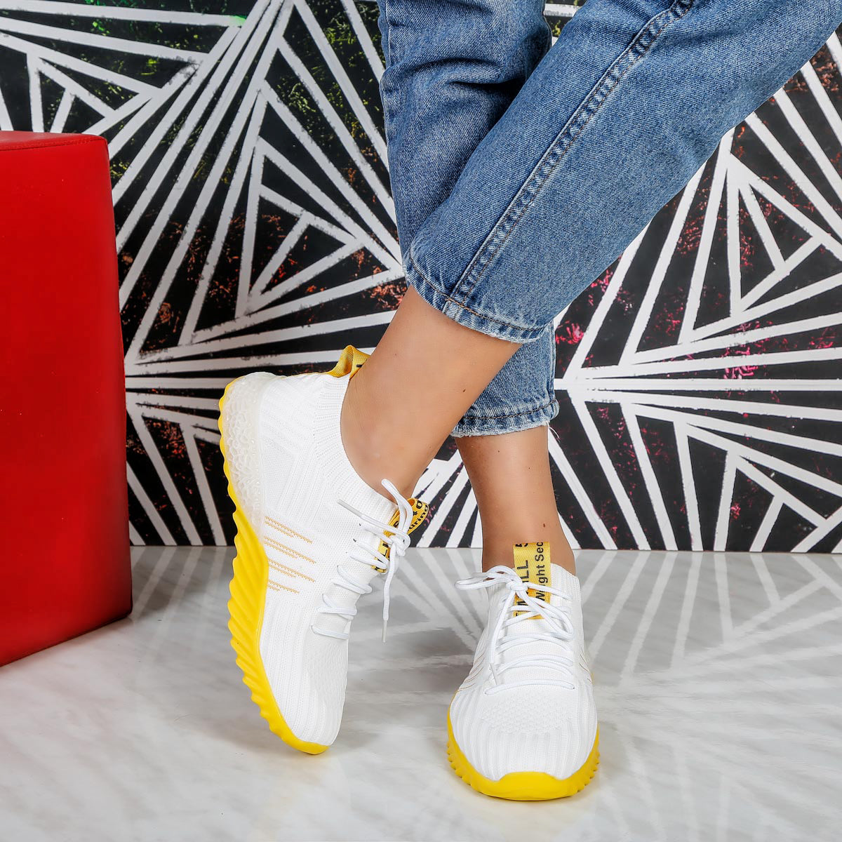 Дамски маратонки Sidney - White/Yellow
