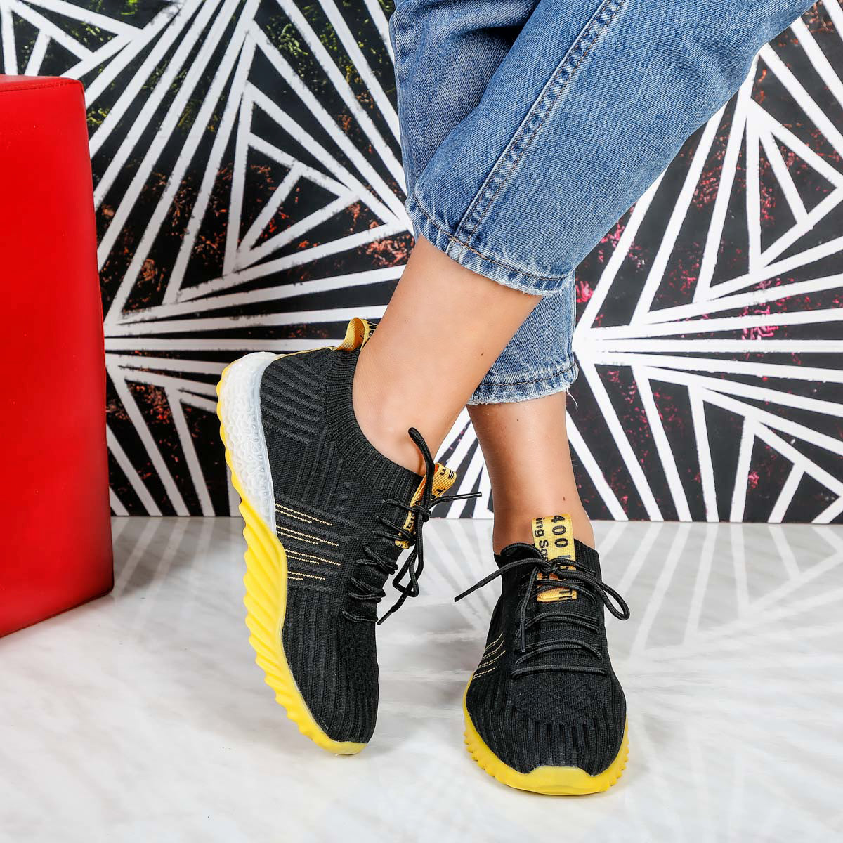 Дамски маратонки Sidney - Black/Yellow