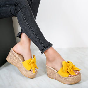 Дамски чехли на платформа Vaya - Yellow