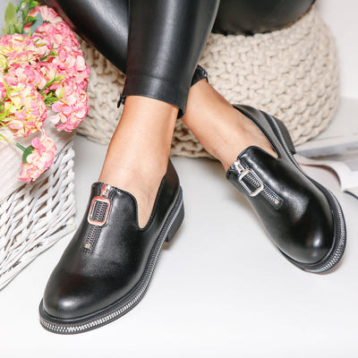 Дамски обувки Azaria - Black