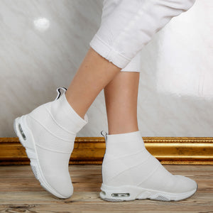 Дамски кецове на платформа Kylie - White