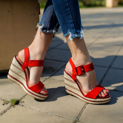 Дамски сандали на платформа Debra – Red