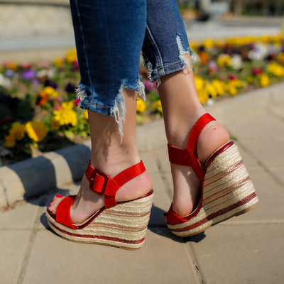 Дамски сандали на платформа Debra – Red