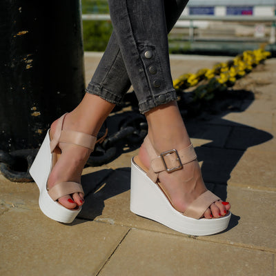 Дамски сандали на платформа Roberta  –  Pink