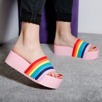 Дамски чехли на платформа Aly - Pink