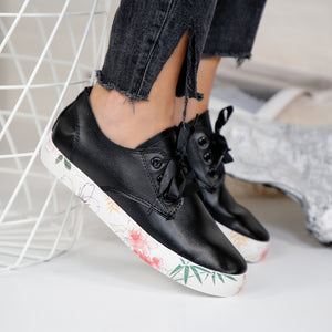Дамски кецове Abriana - black