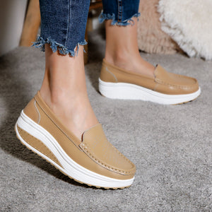 Дамски обувки на платформа Deana - Beige