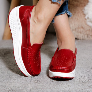 Дамски обувки на платформа Deana - Red
