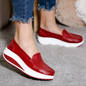 Дамски обувки на платформа Deana - Red