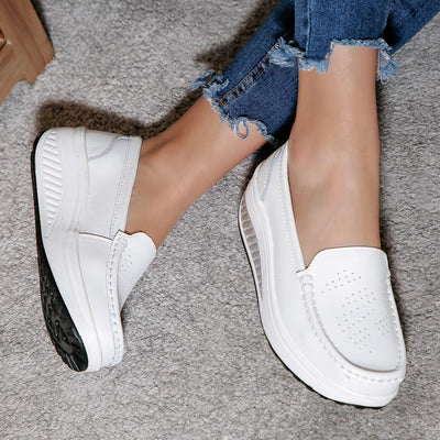 Дамски обувки на платформа Deana - White