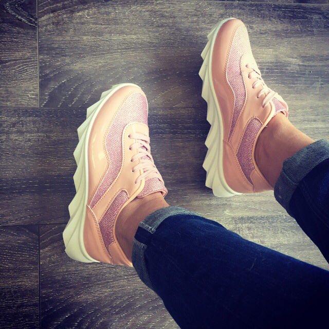 Маратонки Vanessa - Peachy Pink 