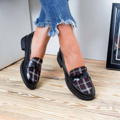 Дамски обувки Latia - Black